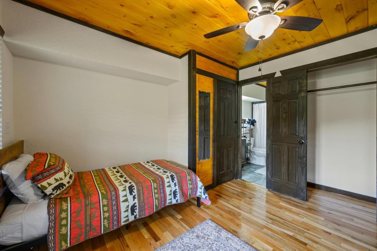 Smoky Mountain Chalet พิเจนฟอร์จ ภายนอก รูปภาพ