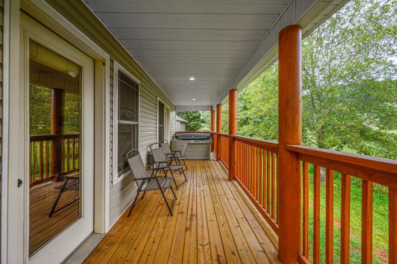 Smoky Mountain Chalet พิเจนฟอร์จ ภายนอก รูปภาพ